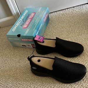 BRAND NEW SKETCHERS ULTRA FLEX